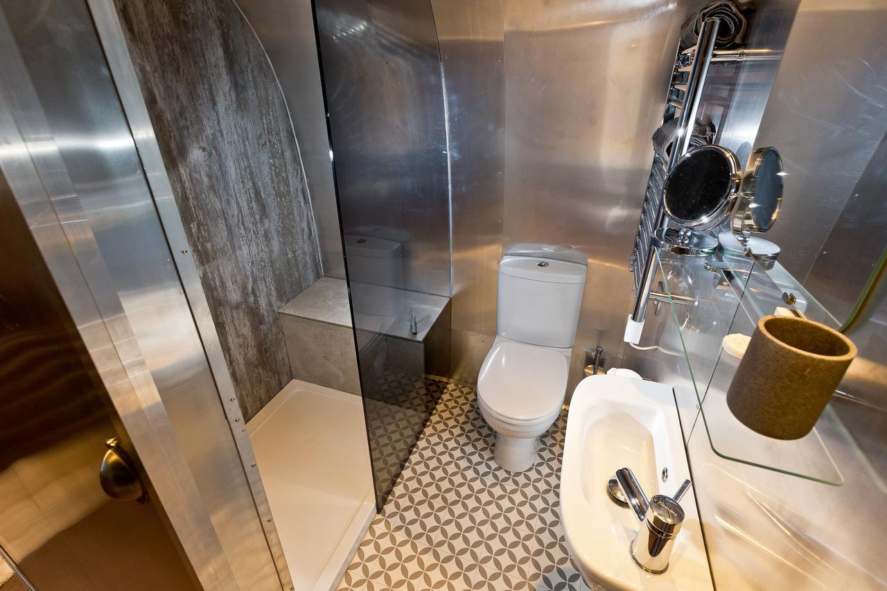 ホテル The Cedars Bathford エクステリア 写真